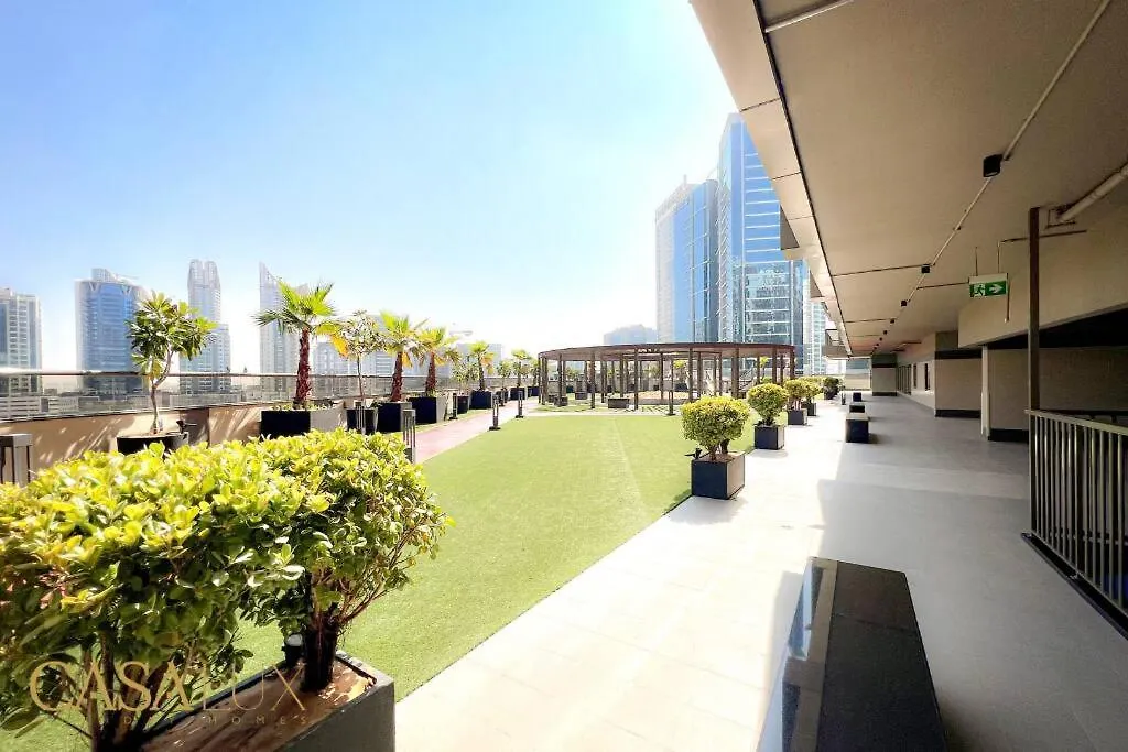 Lovely Big Studio W/ Burj Khalifa View In Downtown Dubai Apartment